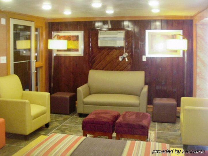 Econo Lodge Rutland City Near Hwy 7 Экстерьер фото